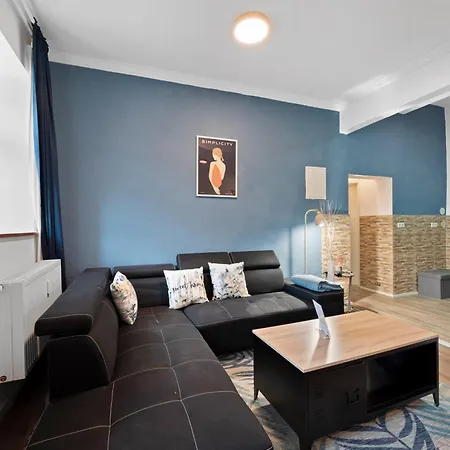 Backhome - Xl - Parkhaus - Fantastische Schlosslage - Smarttv - Waschmaschine - Netflix - 90qm - 24h Checkin- 6 Ludwigsburg